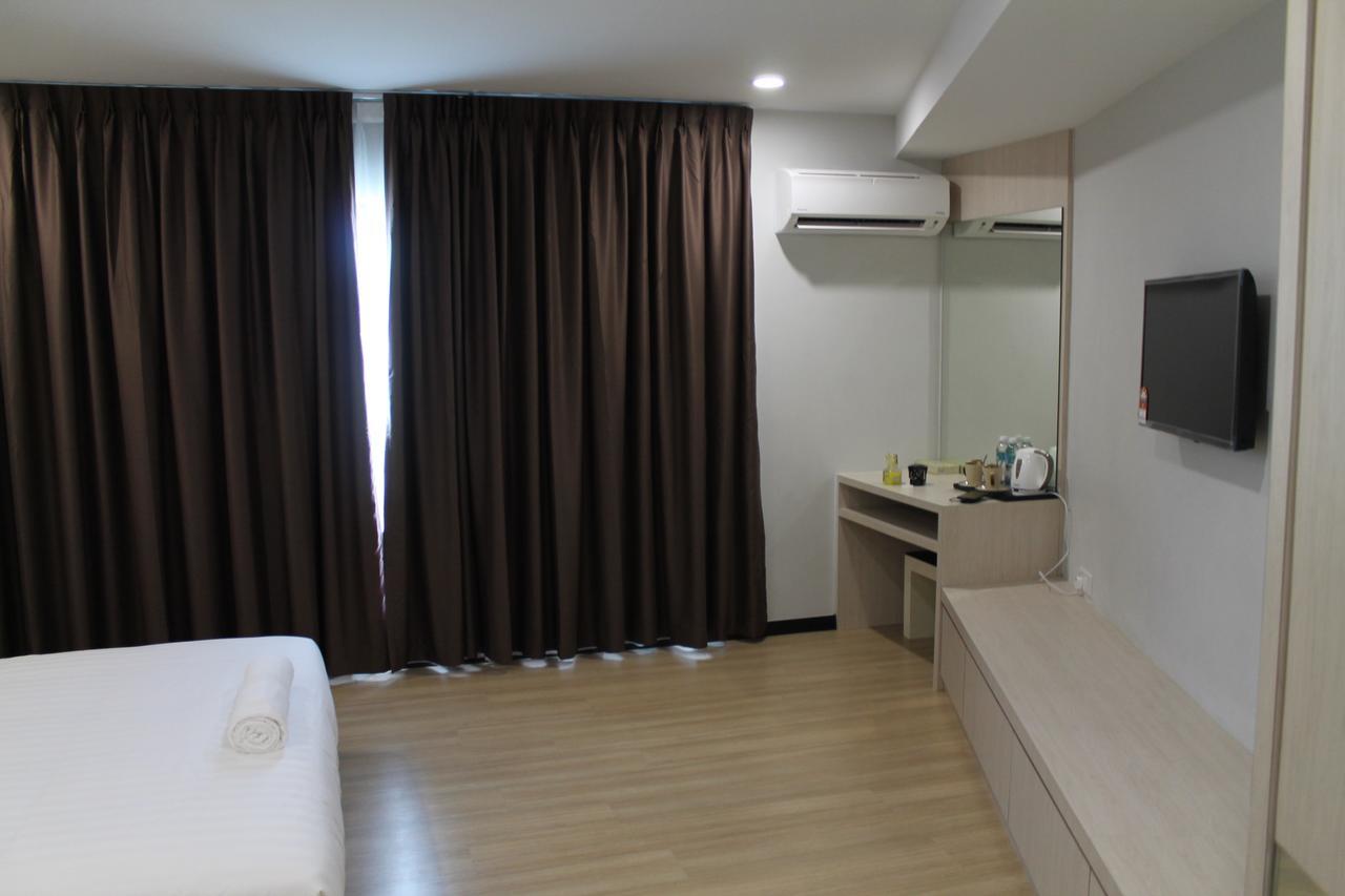 The Velton Inn Bintulu Buitenkant foto