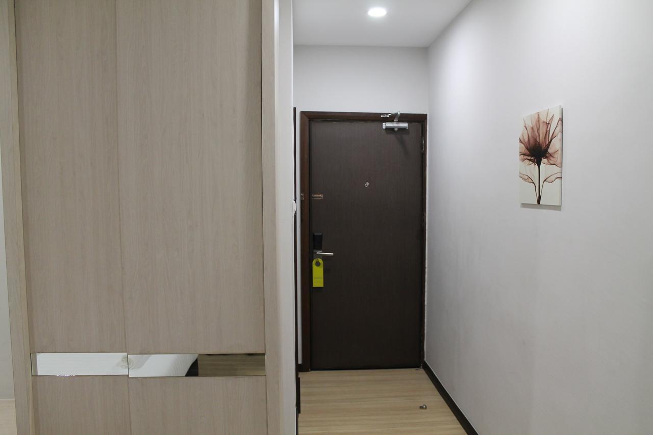 The Velton Inn Bintulu Buitenkant foto