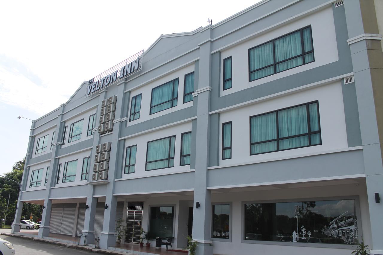 The Velton Inn Bintulu Buitenkant foto