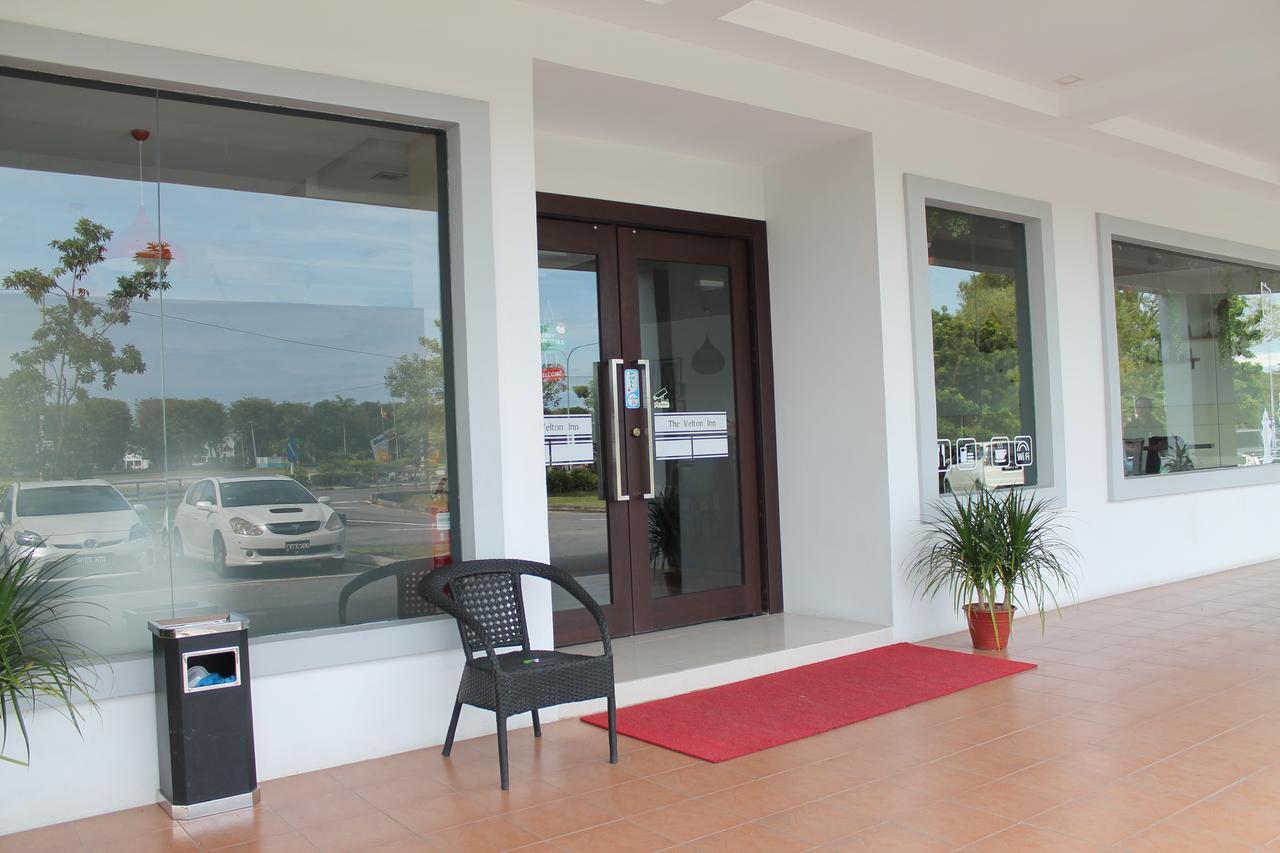 The Velton Inn Bintulu Buitenkant foto
